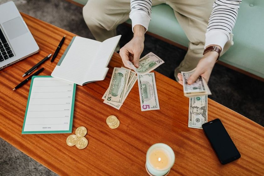 13º salário e férias: como fazer o dinheiro extra durar o ano todo